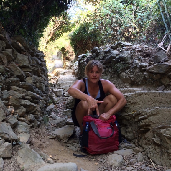 Meet your Posher, Linda - Picture 1 of 1